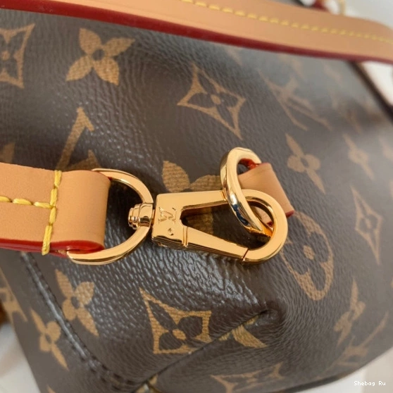 LOUIS VUITTON MONTSOURIS BB 0820